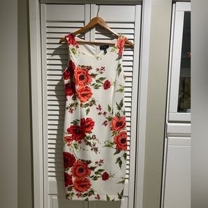 Jessica Simpson dress